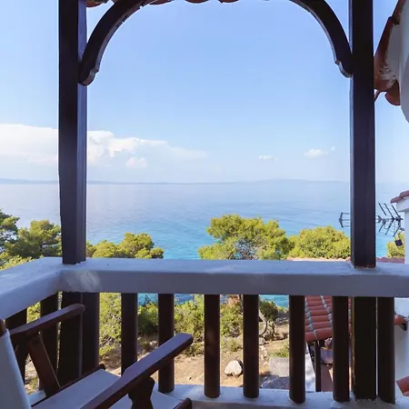 Blu: Beachfront With Amazing View *
